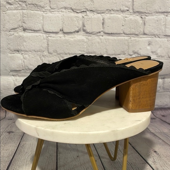 Jack Rogers Black Sueded Mules with Wooden Heel Sz 5.5 - Picture 5 of 9
